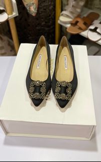 Authentic Manolo Blahnik Hagsisi Flat Shoes With Box Size 38