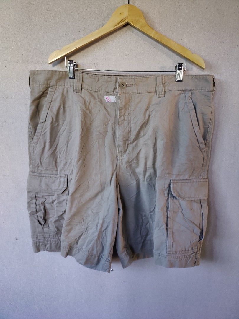 MERONA SHORTS Men s Fashion Bottoms Shorts on Carousell