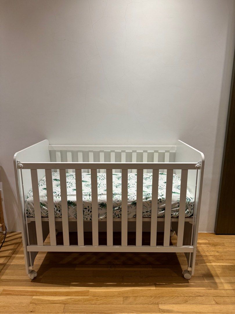 Micuna my friend baby cot outlet