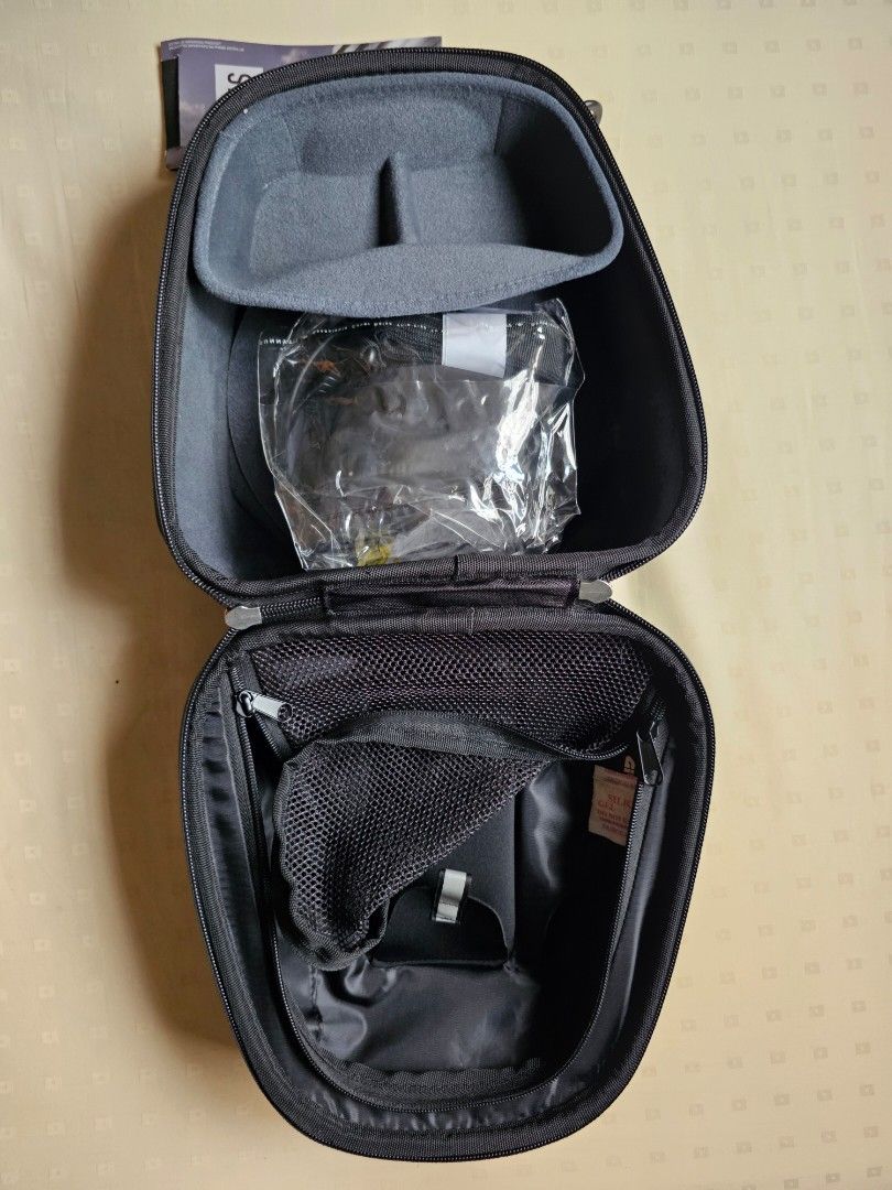 Motorcycle tank bag. GIVI Sport T Sport touring luggage ST602