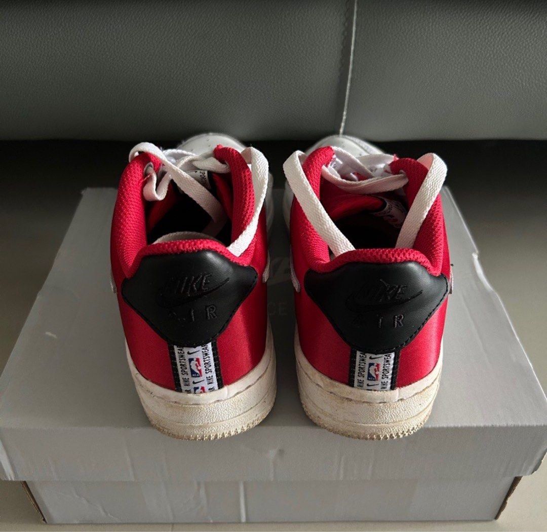 Nike air discount force in red