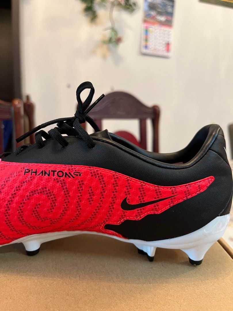 Phantom sn store football boots