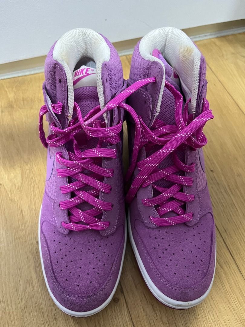 Nike sales sneakers wedges