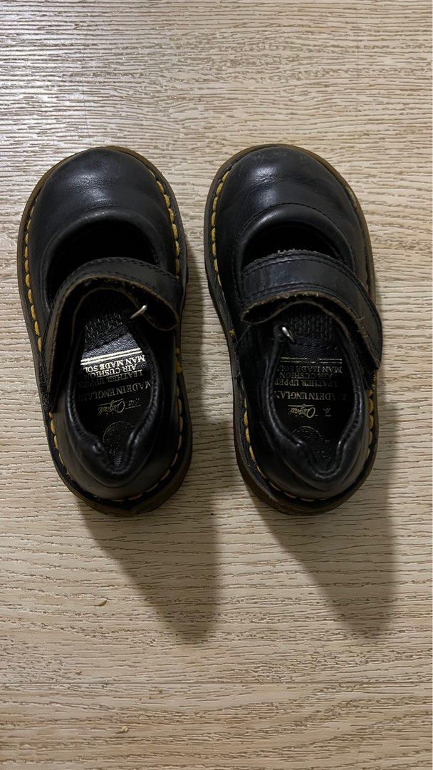 Dr marten discount baby shoes