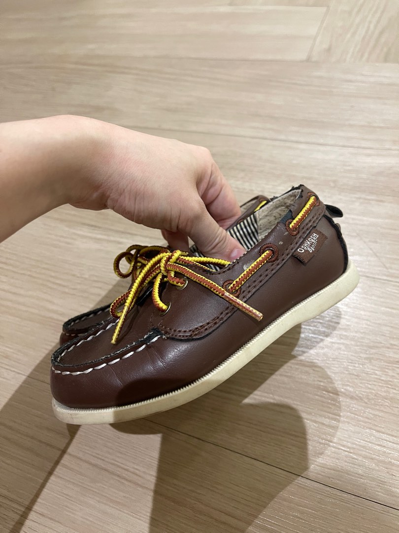 Oshkosh boat shoes 2025