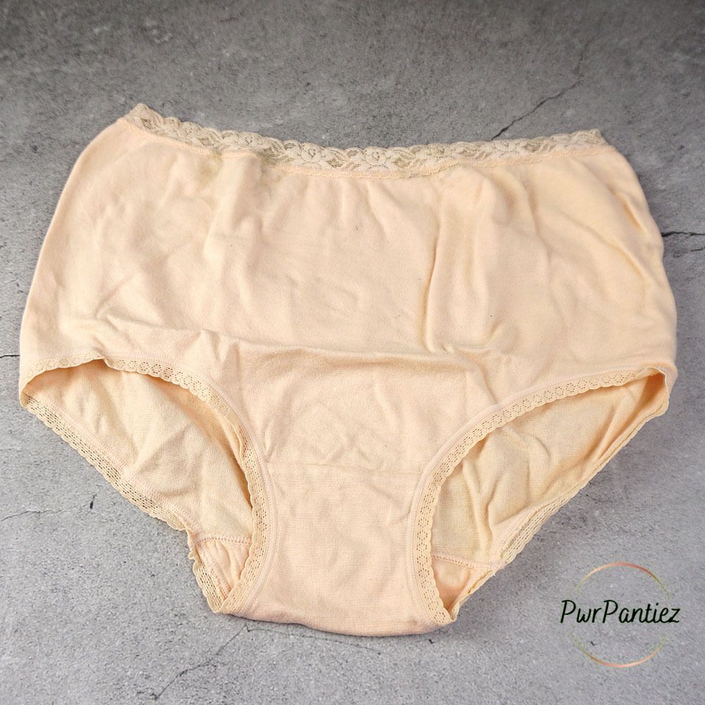 Panty size: 3L [LS194], Women's Fashion, New Undergarments & Loungewear on  Carousell