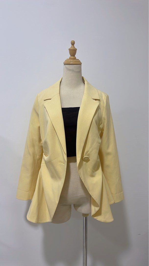 Pastel Yellow Blazer Coat