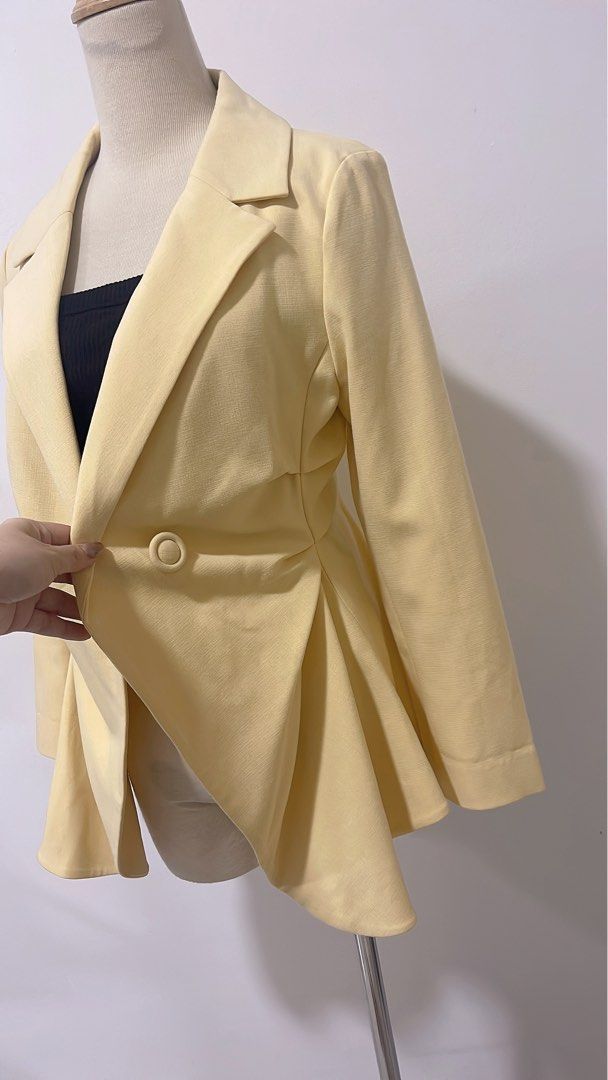 Pastel yellow blazer outlet