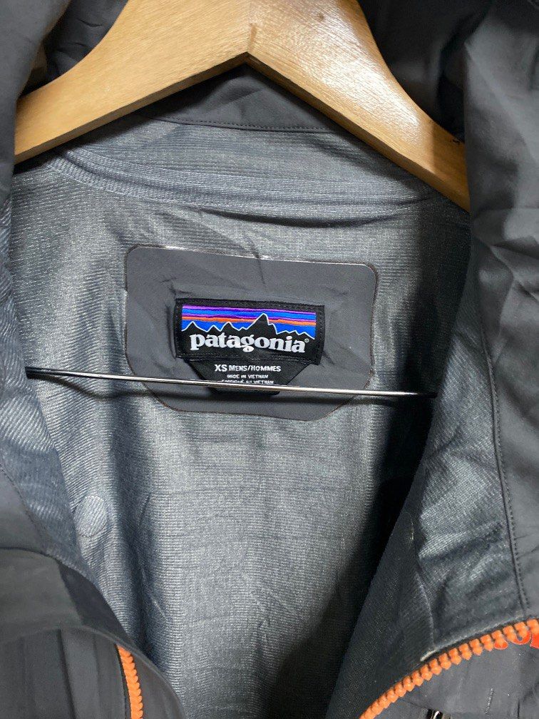 patagonia recco waterproff jacket