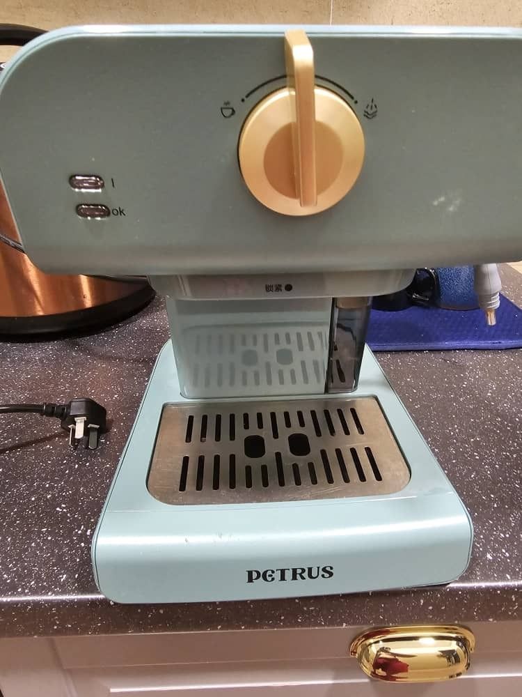 Petrus PE3320 Espresso Coffee Machine, TV & Home Appliances, Kitchen
