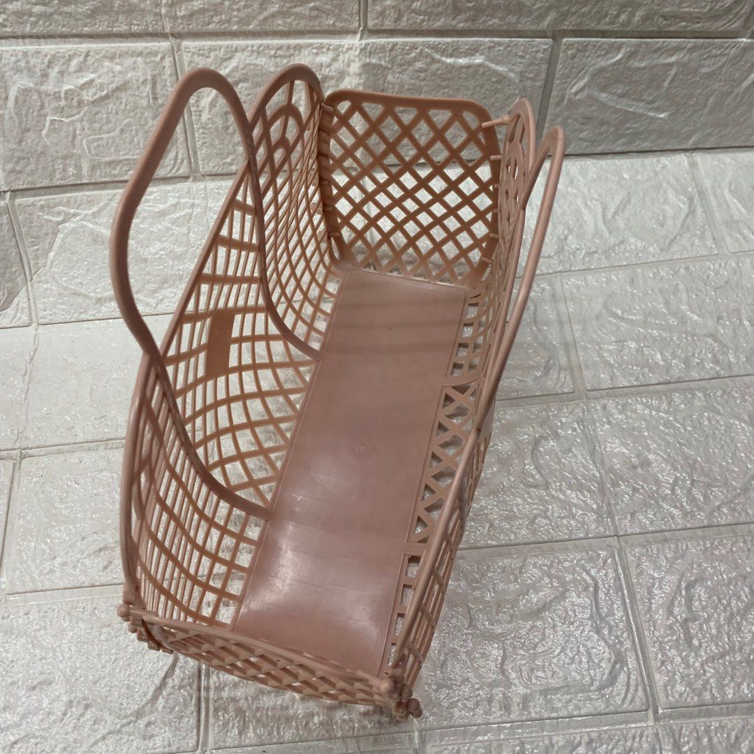 Plastic Basket (Category: Storage Boxes & Baskets) located in Manila. Submitted by thekidshop (Listing ID 1277500809, Image 3). Description: .