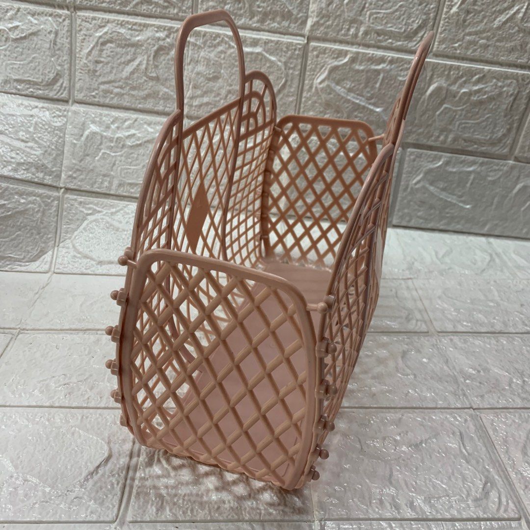 Plastic Basket (Category: Storage Boxes & Baskets) located in Manila. Submitted by thekidshop (Listing ID 1277500809, Image 2). Description: .