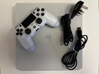 (Category: ) located in . Submitted by kailuntay (Listing ID 1277393310, Image 1). Description: .
