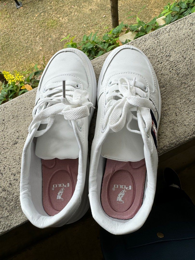 Polo top gym shoes