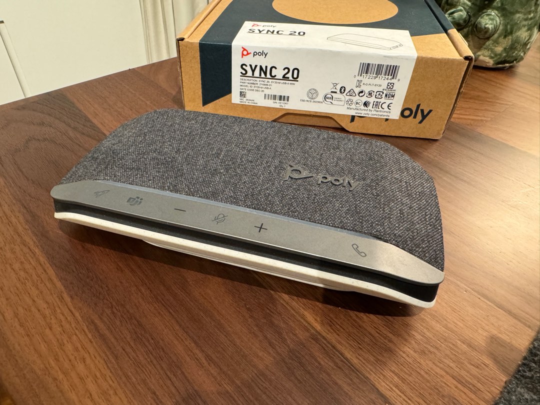 POLY SYNC 20, Audio, Headphones & Headsets on Carousell
