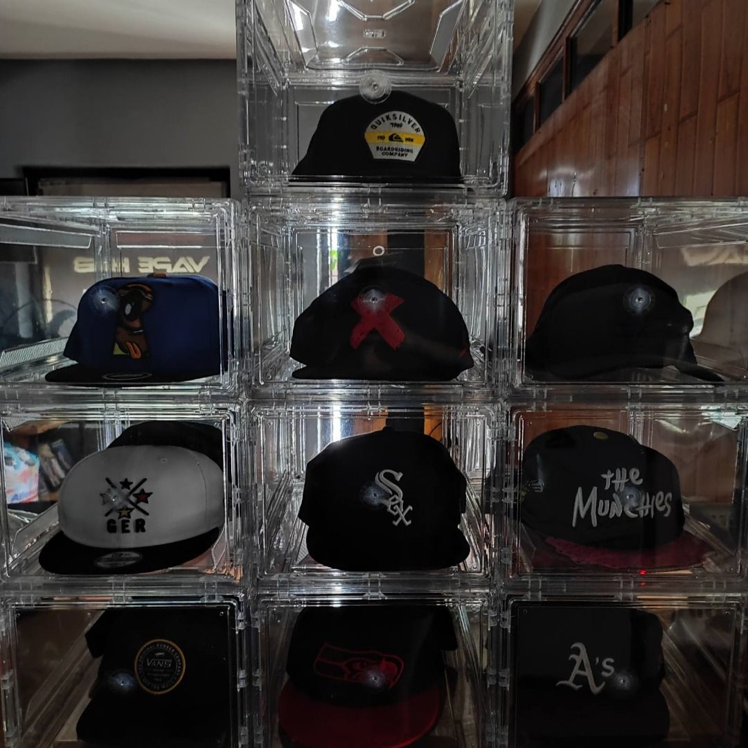 FRONT DROP MAGNETIC ACRYLIC DISPLAY CASE for CAPS!, Furniture & Home ...