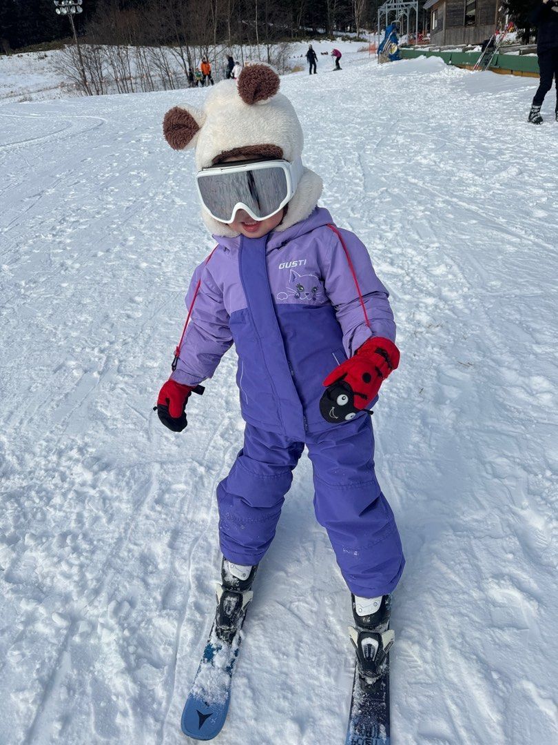 18 month snow shop bib