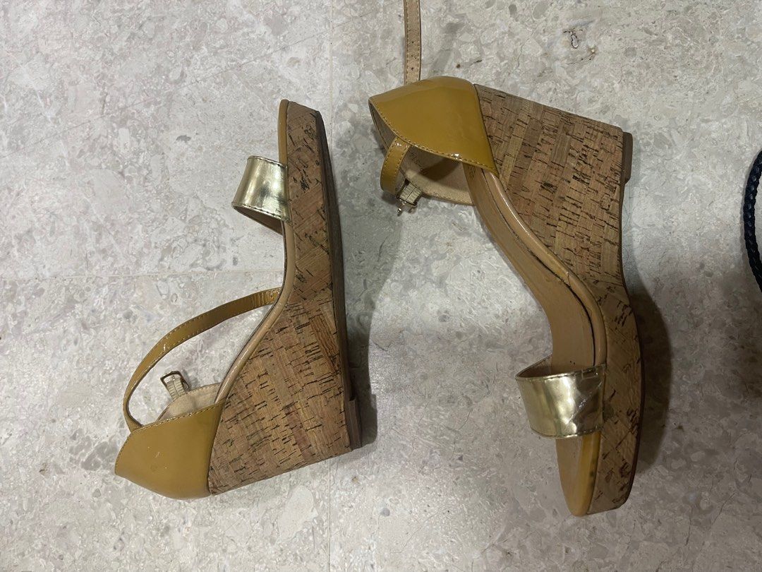 Rarely worn PEDDER RED gold strappy wedges sz 37 Women s Fashion