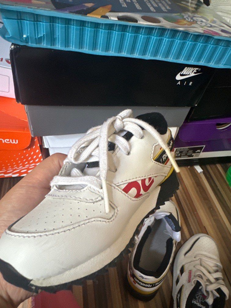 reebok classic ripple