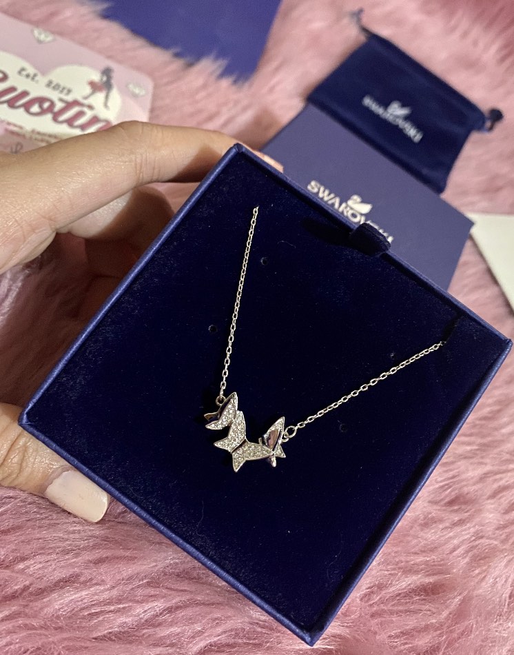 Lilia discount swarovski necklace