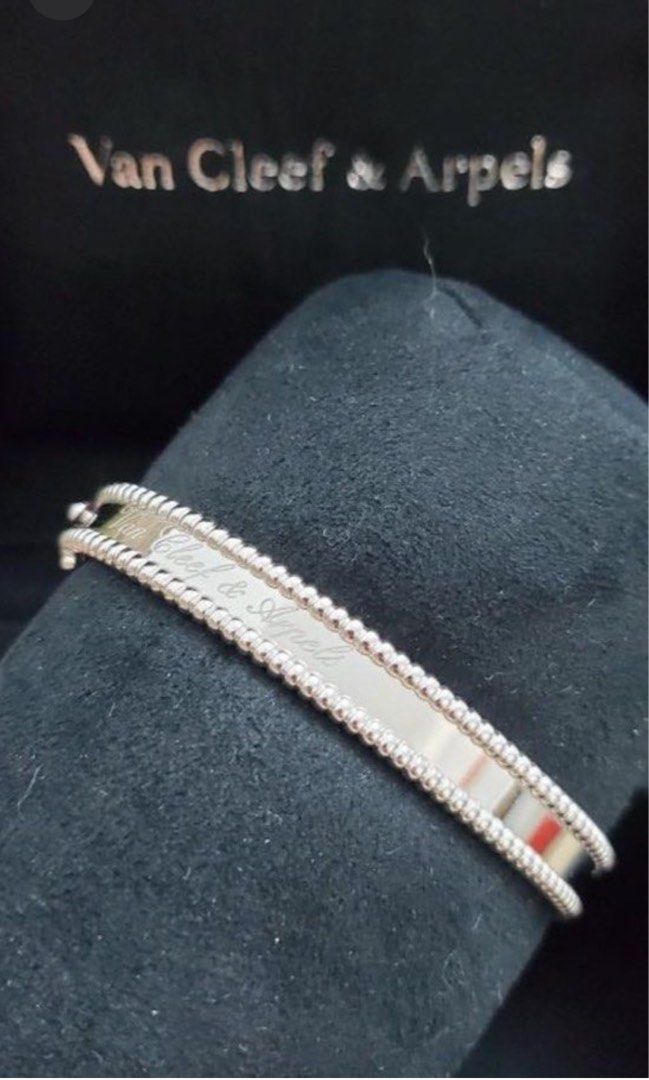 Vca perlee shop signature bracelet