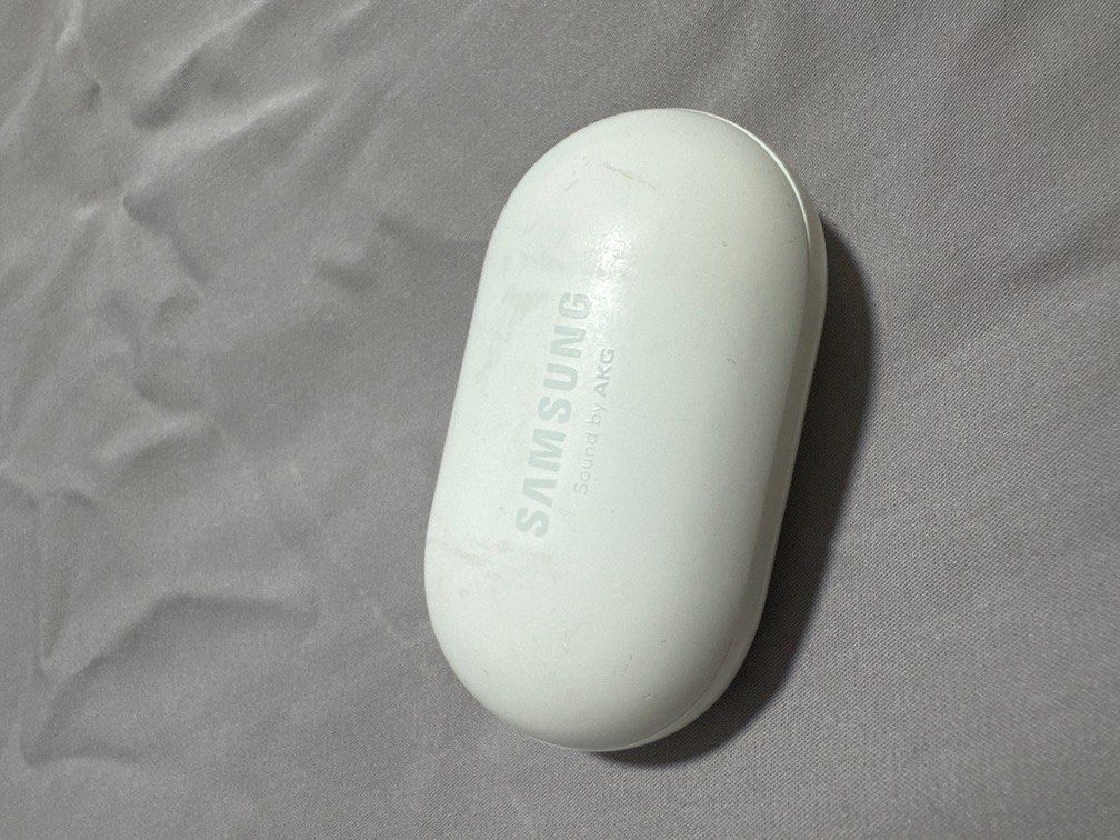 Galaxy buds smr 170 top