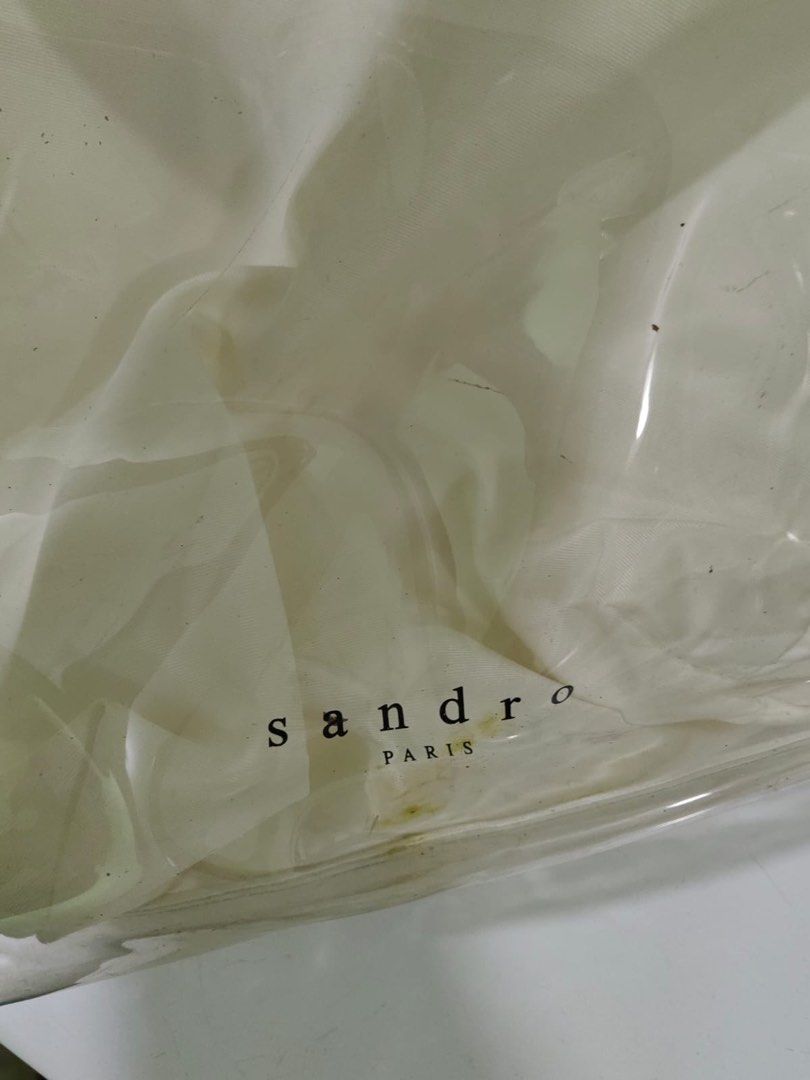 SANDRO (Category: Luxury Bags & Wallets) located in Davao. Submitted by daneyvintage (Listing ID 1277543001, Image 3). Description: orig no issue.