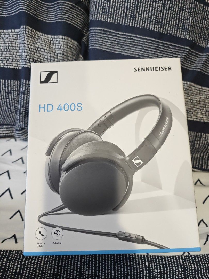 Sennheiser HD 400S aroundear headphones, Audio, Headphones & Headsets