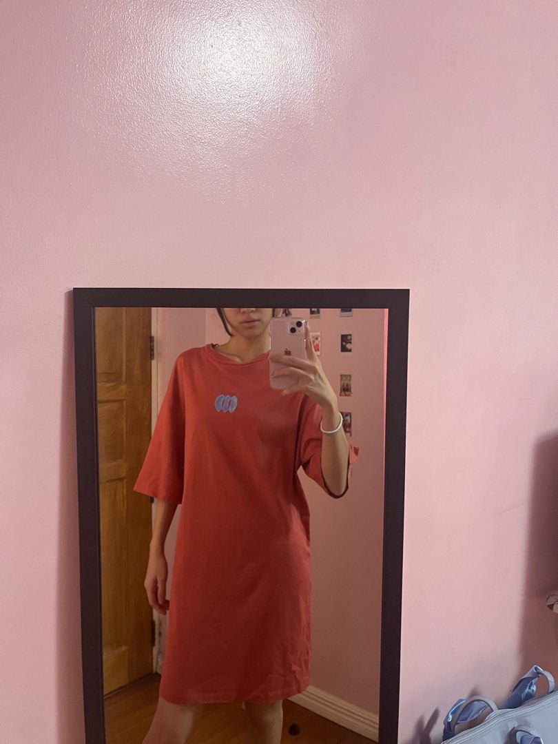 Shirt Dress (Category: Dresses) located in Manila. Submitted by ffaayee (Listing ID 1277469282, Image 3). Description: Brand: h&m Size: xs on tag super lambot! Model size Bust: 31 Waist: 23 Height: 5’5 ✨shipping fee should be shouldered by the buyer ✨loc: mnl/tarlac city ✨mnl meetup: around ust/ espana ✨mop: gcash ✨mod: lalamove (mnl) , ggx.