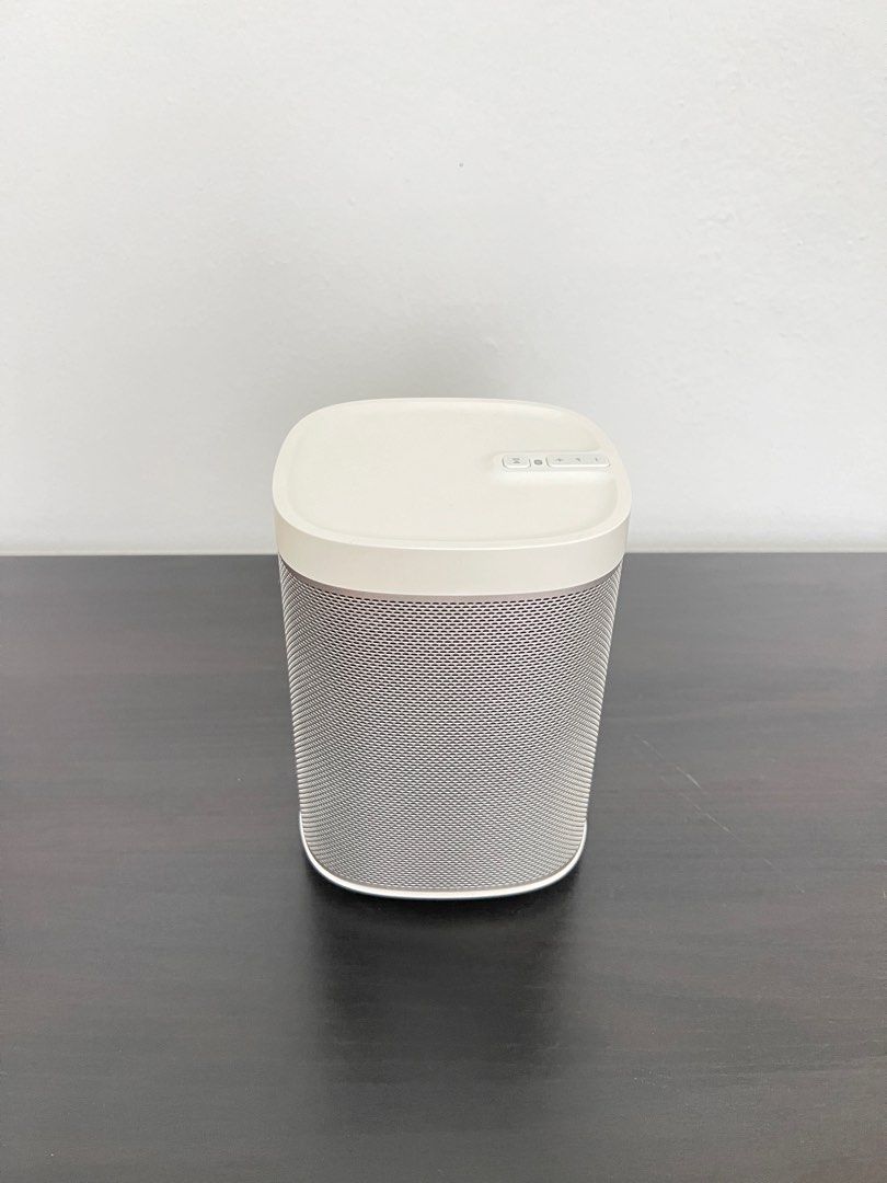 Sonos play shop 1 decibel