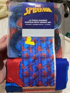 Spider-Man 13 piece shower curtain with hook set