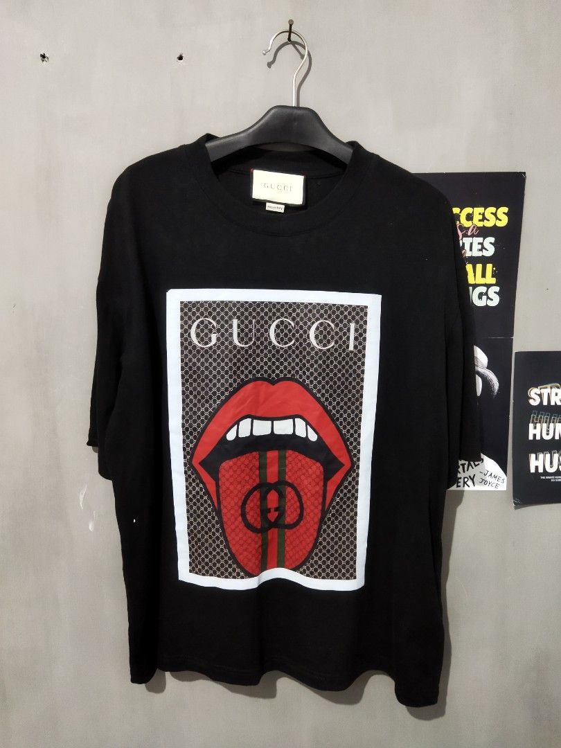 Gucci t store shirt lips