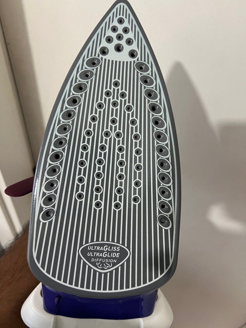 Tefal Effectis Steam Generator Iron, TV & Home Appliances, Irons