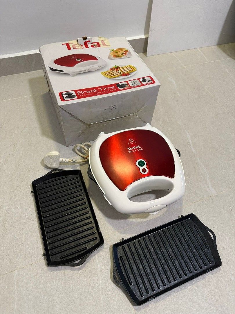 Tefal Waffle Maker, Furniture & Home Living, Kitchenware & Tableware, Cookware & Accessories on