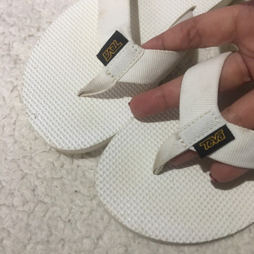 Teva thong sandals sales