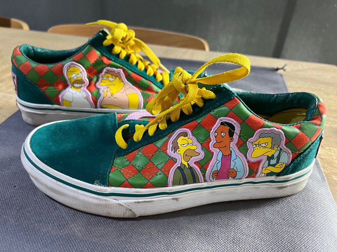 Custom best sale simpsons vans
