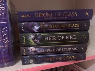 Throne of Glass (Incomplete set)