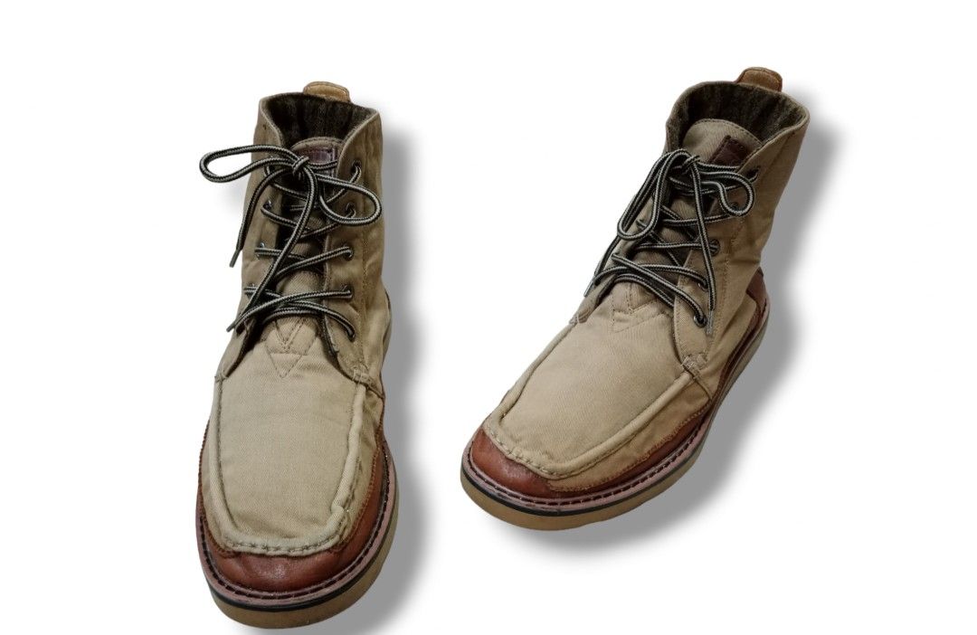 Toms searcher deals