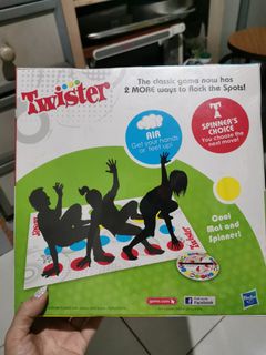 Twister Junior Game Animal adventure 2 games in 1, Hobbies & Toys, Toys &  Games on Carousell