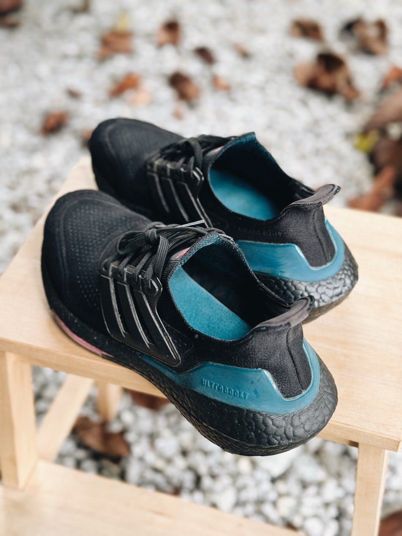 Ultra boost top black uk