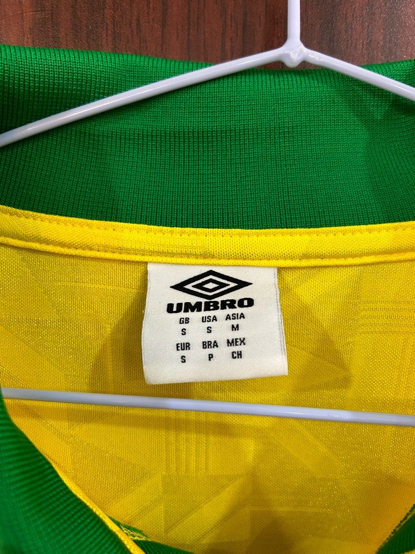 Umbro yellow top