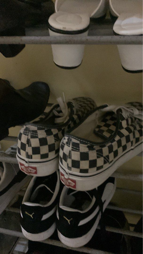 Size 7 discount checkered vans
