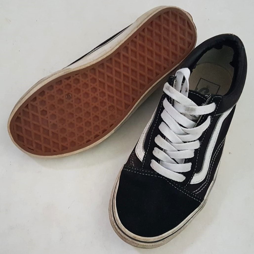 White vans 4.5 top