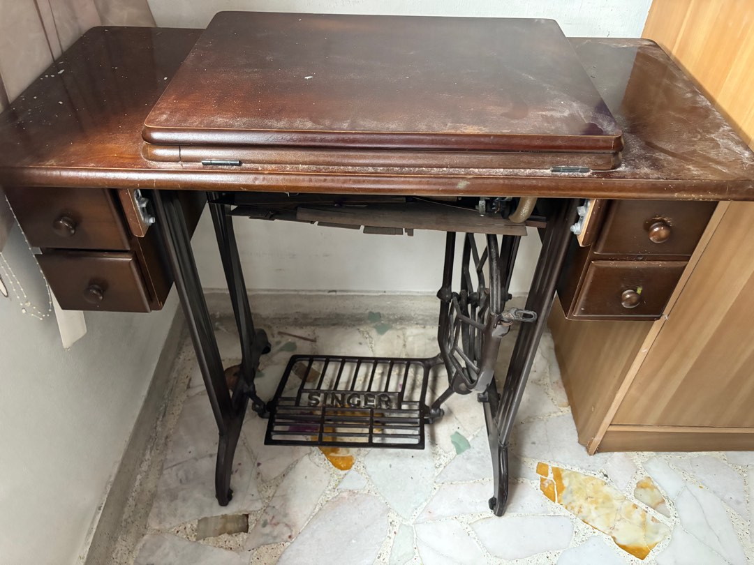 Vintage Sewing machine for sale., TV & Home Appliances, Other Home