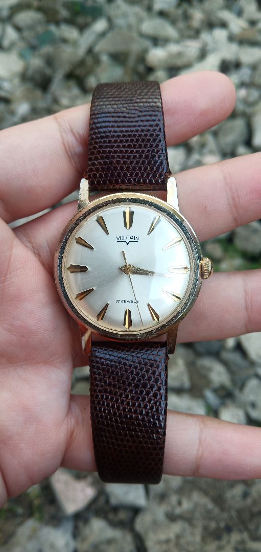 Vulcain vintage watch manual movement (Category: Men's Watches) located in Santa Rosa. Submitted by arca05 (Listing ID 1267683457, Image 1). Description: vintage vulcain watch manual movement 17 jewels 34mm with lizard leather strap watch only santa rosa laguna pwede ipa lalamove thanks.