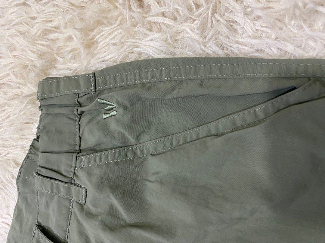 White sierra hiking pants top