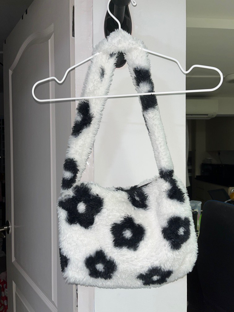 Fluffy bag cow print 2025