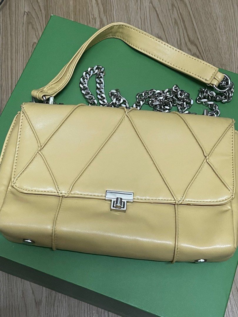 Zara wristlet cheap