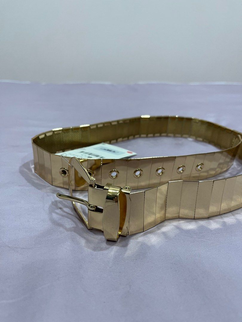 Zara gold belt Women s Fashion Watches Accessories Belts on