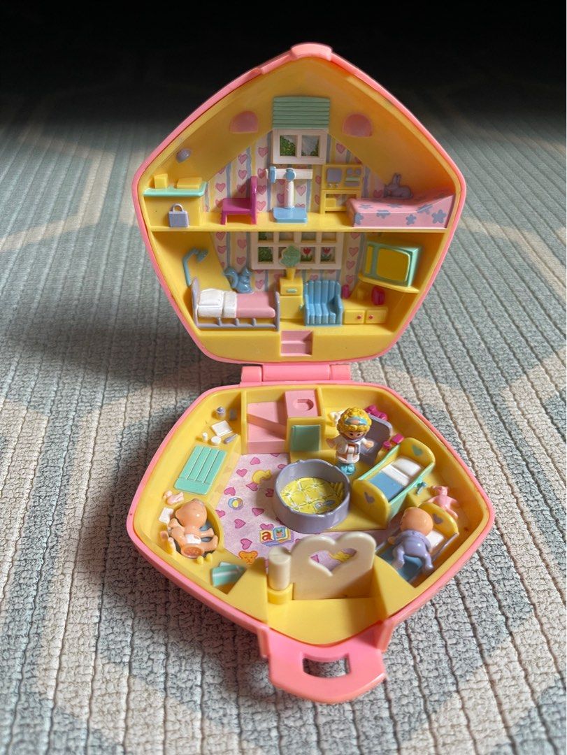 Polly pocket shop baby nursery